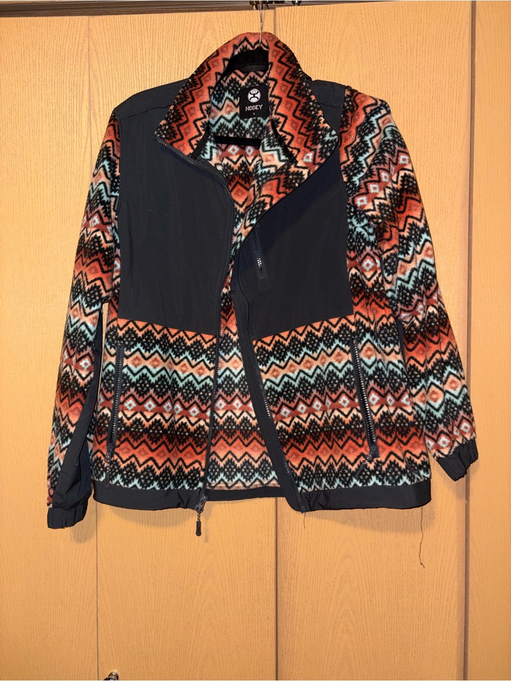 Hooey Soft-Shell Aztec Womenβs Jacket - Picture 2 of 3